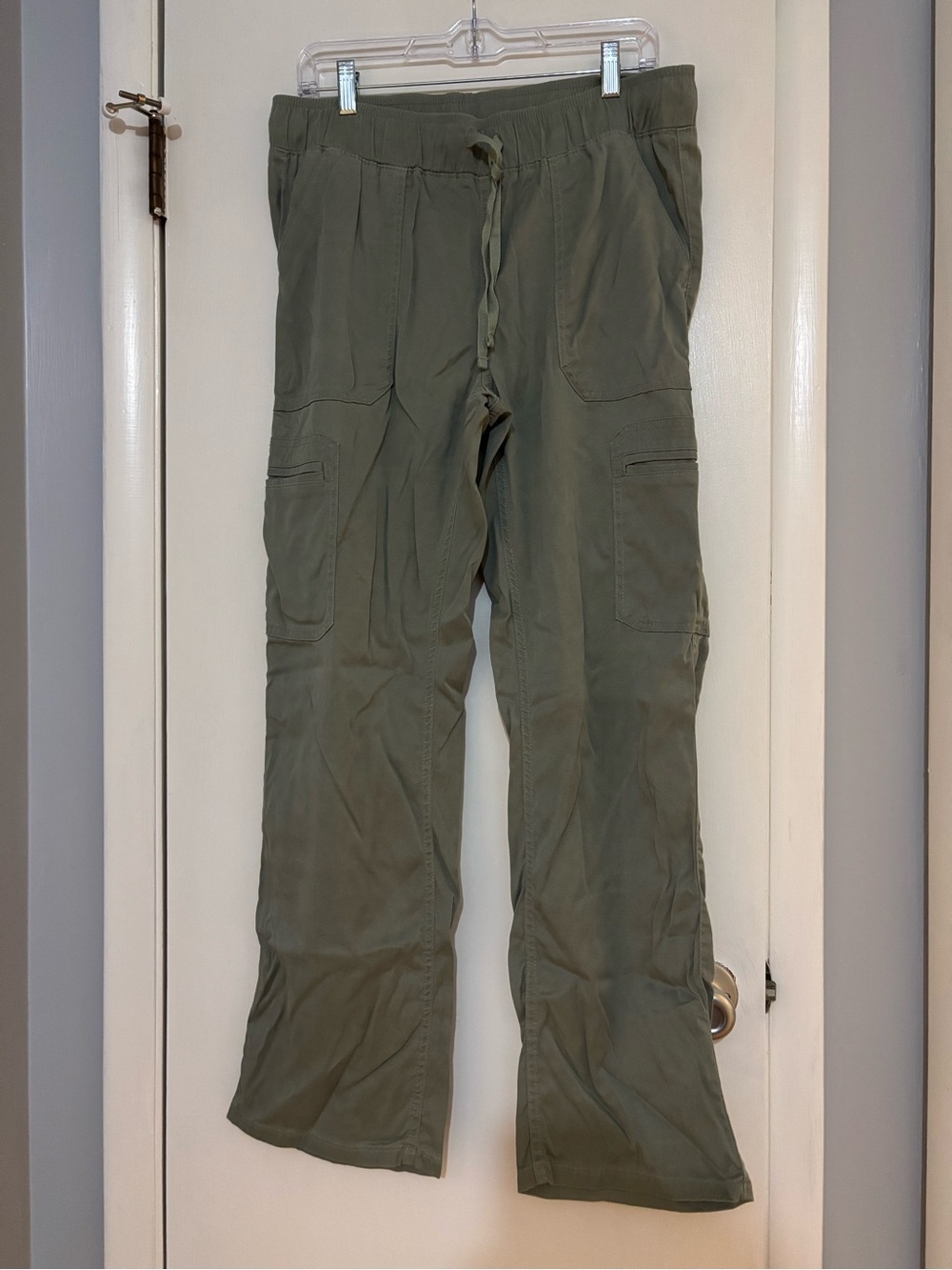 Buffalo David Bitton Women's Olive Green Straight Leg Cargo Pants